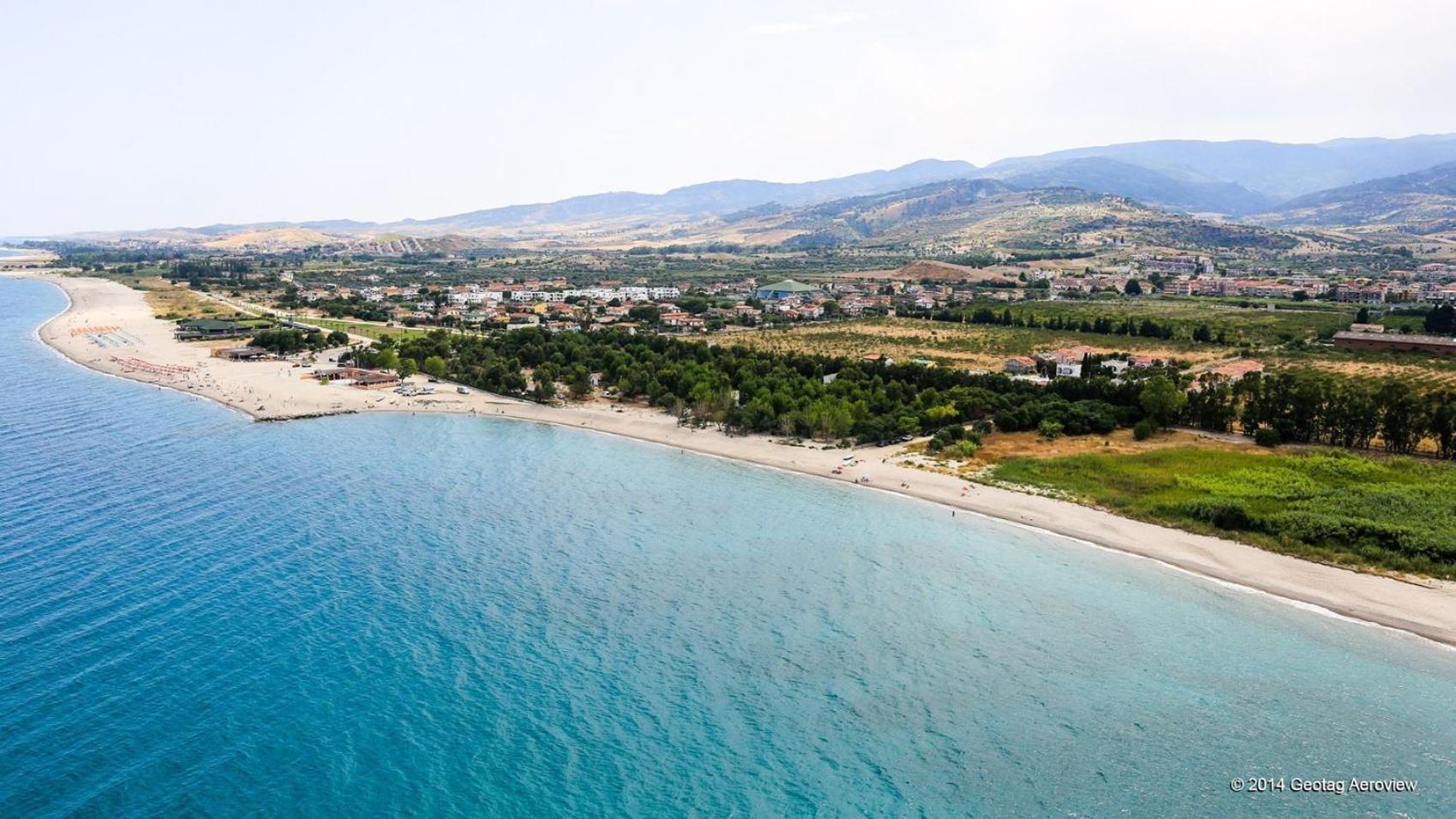 San Rocco One Bed Apartments 4A1 9 Isca sullo Ionio Εξωτερικό φωτογραφία