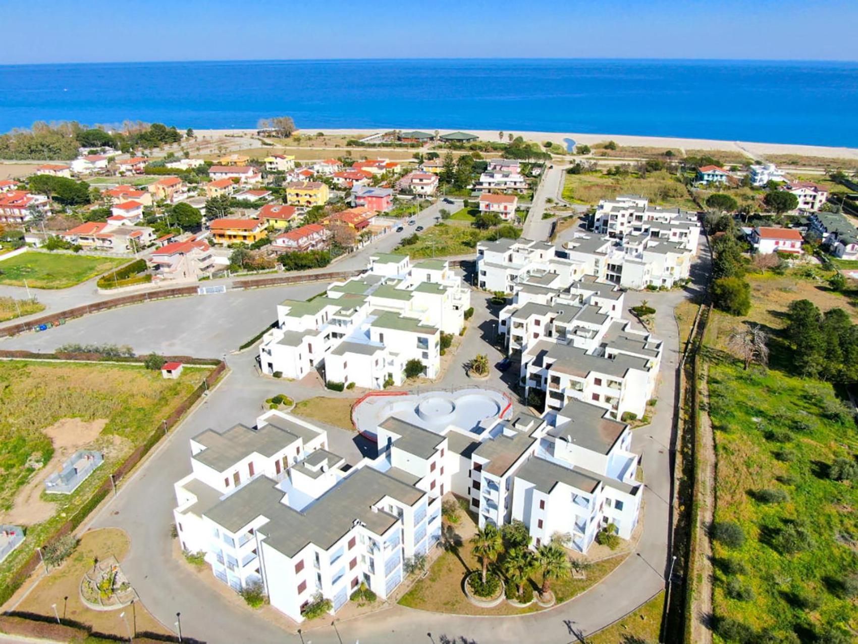 San Rocco One Bed Apartments 4A1 9 Isca sullo Ionio Εξωτερικό φωτογραφία